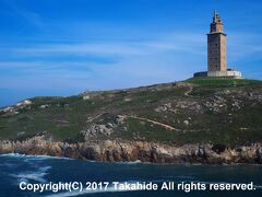 ヘラクレスの塔(Torre de Hércules)

１世紀に建てられた世界最古の灯台です。世界遺産にも登録されています。内部に入ることも出来ます。


ヘラクレスの塔：https://ja.wikipedia.org/wiki/%E3%83%98%E3%83%A9%E3%82%AF%E3%83%AC%E3%82%B9%E3%81%AE%E5%A1%94
世界遺産：http://whc.unesco.org/en/list/1312/