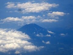 北海道に入ったのに富士山とは！
いやいや，これは羊蹄山