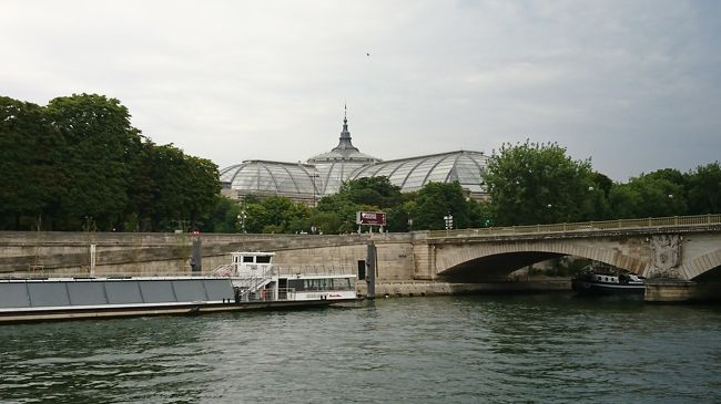 グランパレが見えてきました。