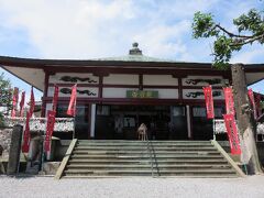 日本三大長谷観音の案内板が気になり寄ってみたが、観音像は拝めず。

「長谷観音」