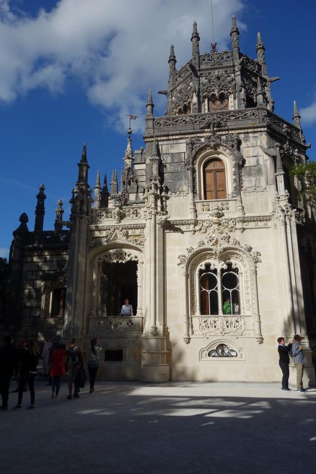 こちらはチャペル。