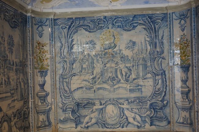 サウナにもアズレージョ。