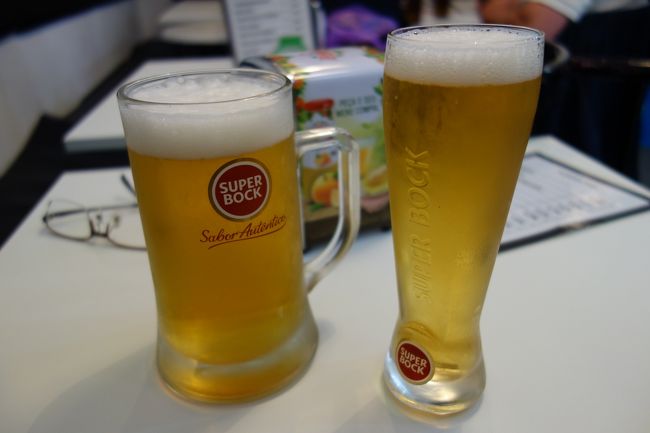まずはビール。