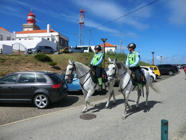 馬に乗って巡回するお巡りさん。<br />今写真を見るとこんなに晴れていたんですね、とにかく寒かったので意外。