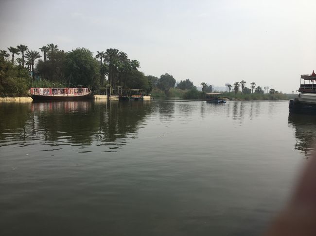 ツアーがスタート。