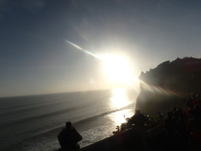 西日がすごいあつかったですが、汗をかいたおかげか熱がさがったみたいで楽になりました。良かった…！