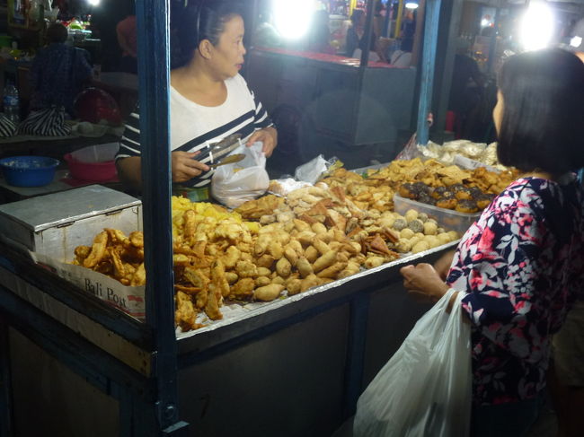 こんな揚げ物専門店も。
