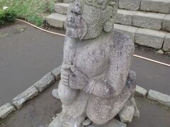 バティック（ジャワ更紗）を探しに　～ソロ（スラカルタ）その１【本場ジャワティー・ヒンズー遺跡】
http://4travel.jp/travelogue/11263260
からの続きです

ソロの郊外、ラウ山の麓にあるヒンズー寺院を訪れた後・・