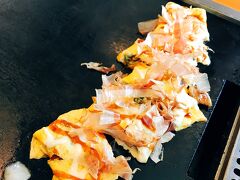 そんなこんなで、梅田へ戻ってきました！
暑かった・・・

でも！大阪といえば！ってことでお好み焼きです。
暑くて歩きたくないので阪急32番街の鶴橋風月さんで食します。
（はっ！！昨日から鶴橋づいている）

まずはとんぺい焼き。