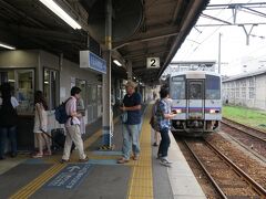 14:50府中着

府中でお祭りをやっているみたいで、かなりの人が乗っていました。