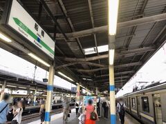 総武線快速に乗って、船橋駅です。