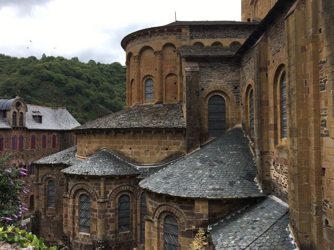 かなり大きな教会です。<br />