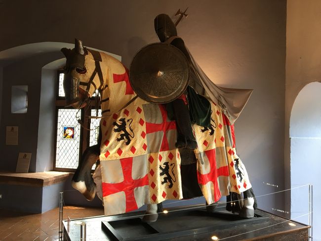 展示物、映画の一場面で見たような・・・