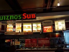 空港で搭乗手続きを終えて、搭乗前に

QUIZNOS SUBでコーヒーです！

ANAなので、空港の一番端っこです！