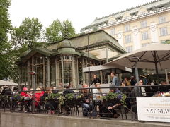 公園の中にレストラン。Kappeliというちょっと素敵なお店。