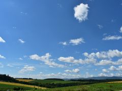 大好きな美瑛にやってきました。
実に二年ぶり。
景色と空気で心の洗濯をしに来るのです。
