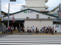 その神社の最寄駅は新宿区の新大久保駅。