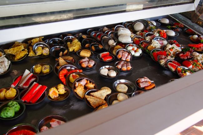 調子が悪いと言いながらも見ると食べたくなる(笑。<br />昨日よりも品数が多かったけど、結局選んだのは同じものだった。