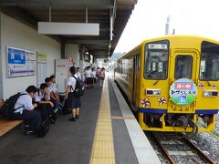 【その２】からのつづき

島原鉄道に乗って諫早駅に着いた。