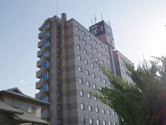 駅から歩いて5分ほどで今回の宿泊先「ホテルアルファーワン三次」へ。

明日は早いので部屋について早々寝てしまいました。

（次へ→　http://4travel.jp/travelogue/11279195　）