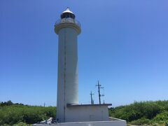 池間島の北にある灯台、一応端っこまで行った証