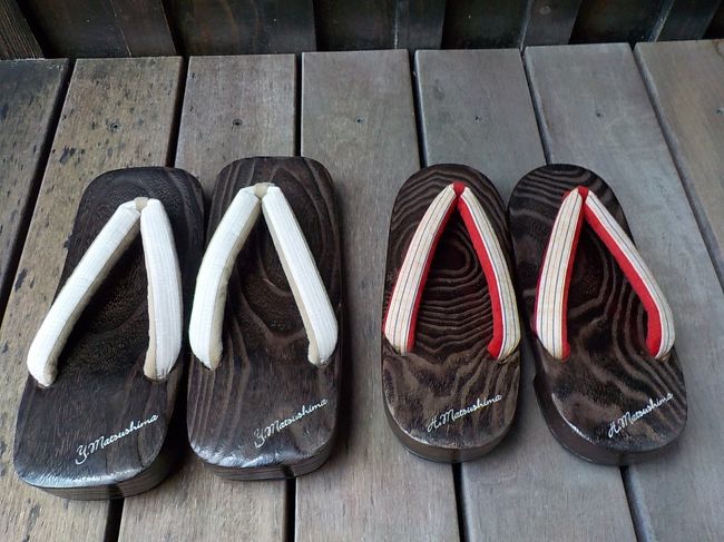 ネーム入りの「ｍｙ下駄」<br />2016年は米屋宿泊10周年だった為の記念品<br />ありがとうございます！<br />これからもこの下駄でお世話になりまぁ～す