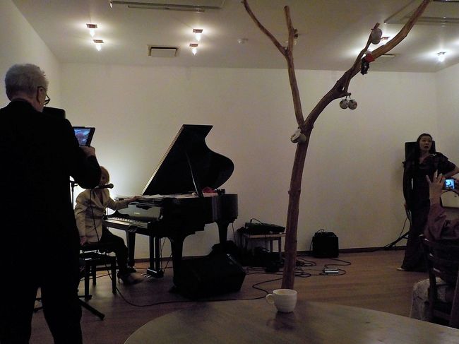 米屋でのライブ<br />思っていたよりも良かった(^^♪<br />自分が一番のっていたヨ