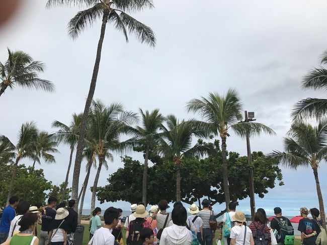 HISの西オアフツアーに参加です。<br />向かう途中は雨が降っていたのですが、到着したら晴れてきました。<br />