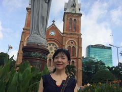 サイゴン大聖堂。
やっと観光気分が盛り上がってくる。。。
