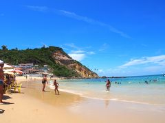 【ブラジルのビーチの光景】

ああ...本当に綺麗な海......水もいいけど、浜もいい....

ここまで来た甲斐があったってものです。

......計画を立ててくれたKさん、ありがとう～。