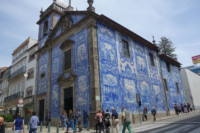 アルマス礼拝堂。<br />すごいアズレージョですね。