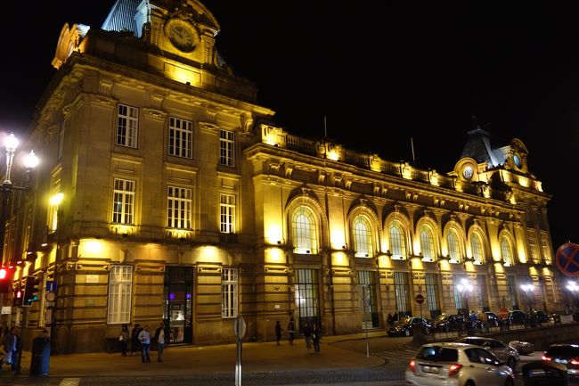 夜のサンベント駅。