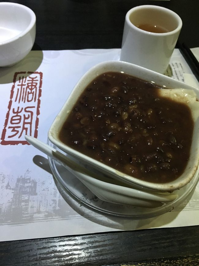 3日目の朝は糖朝へ。<br />これといって食べたいものがなかったので豆花を食べました。<br />朝だからか、観光客向けに上からな態度か、あまりいい印象を受けなかったです。日本でも食べられるので、今後は日本で食べればいいかな。<br />ローカルな喫茶店とか行けばよかったかなと後悔しました。