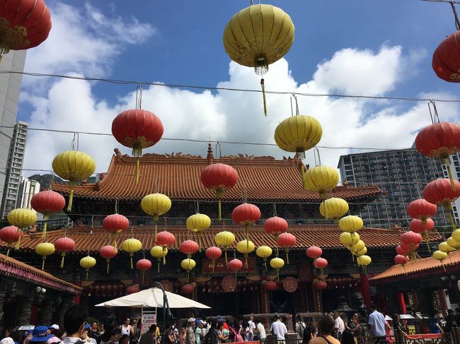 午後の便で帰国だったので、朝食後は特に予定なく。<br />せつかくなので黄大仙へ。<br />でも、暑くてすぐ退散…