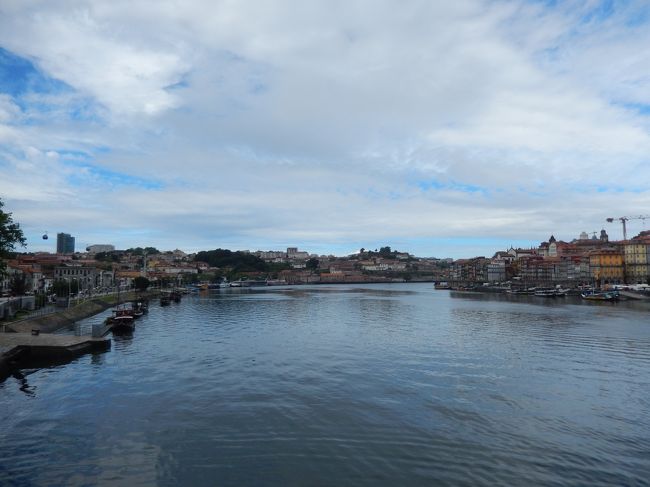 雨も上がり、雲間に青空がのぞくようになりました。<br /><br />もう雨の心配は無さそうです(^^)。<br />
