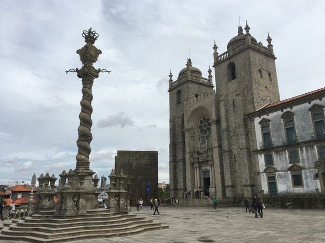 さらに歩きまわって、Ｓ?・　ｃａｔｅｄｒａｌ（大聖堂）へ。