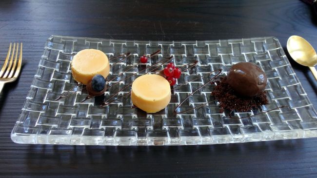 デザートは、ポルトガルで食べたのは、総じて甘すぎて、ここのもひたすら甘かったです。