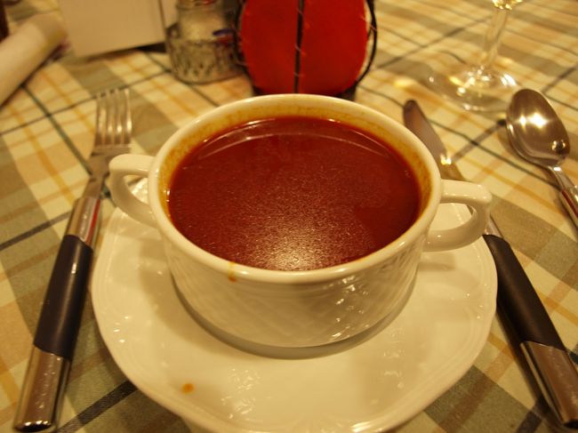 名物のグヤーシュスープおいしかった★