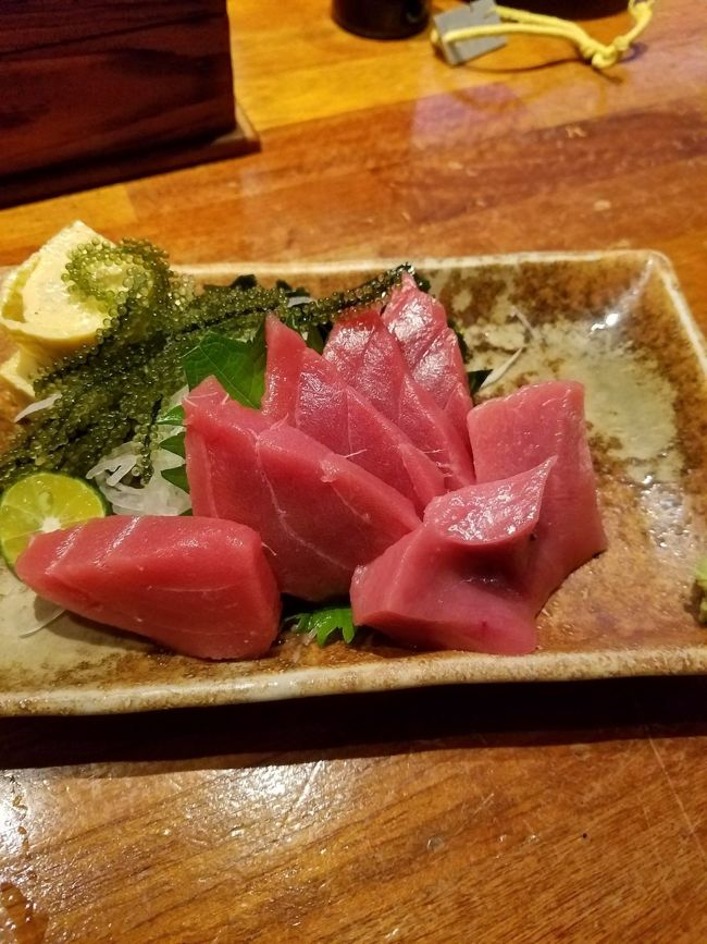 「ひとし」です！<br />この旅が決まってすぐ予約<br />初めて「石敢當店」にしてみました<br />カウンターでした<br />ハズレないマグロを堪能！