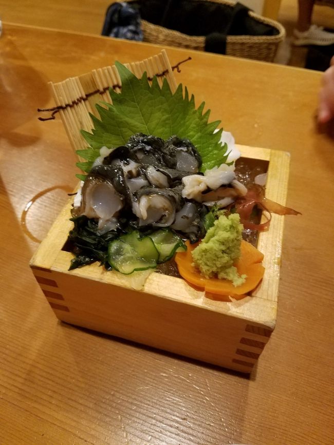 シャコ貝<br />磯の香りが強くて癖があるけど、そこが結構泡盛に合います～