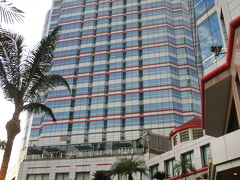 今日から3泊するメリアハノイへ到着しました。