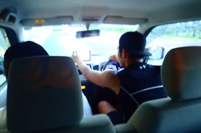 運転手はイシだ。車掌はLだ♪←若者には解るまい(´`:)<br />早速まずはお宿に向かいます。<br />