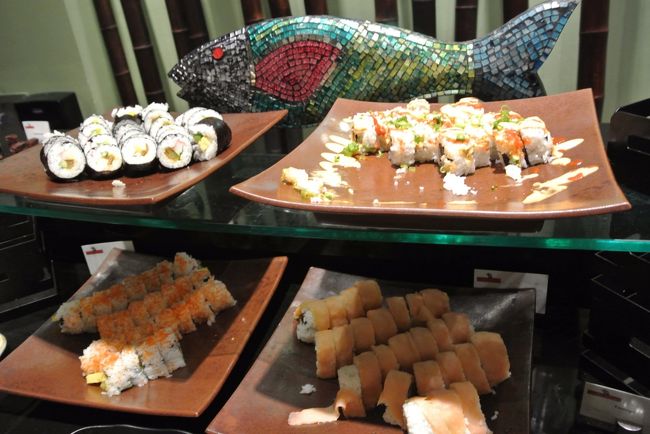 お寿司もありました。