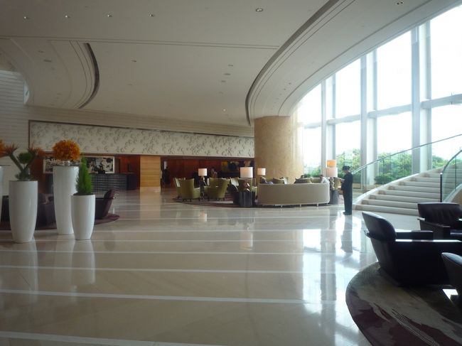 ラウンジのほか、プール・スパと利用しました。<br />ロビーも広々。稼働率は高そうなのに、ホテル内どこも（プール、スパ等）不思議と込み合ってはいません。