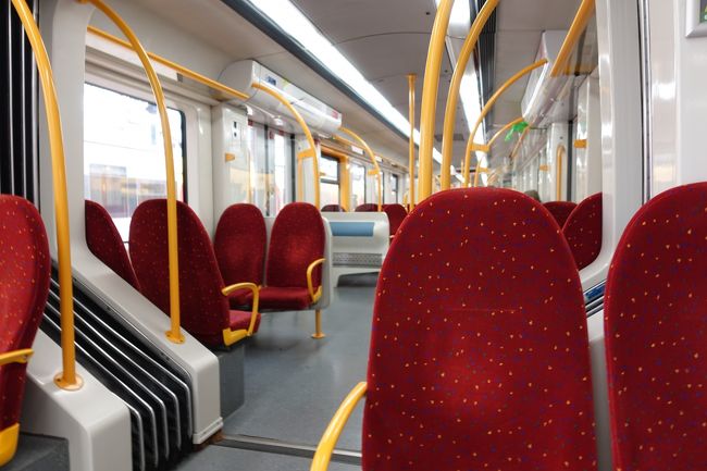 サンベントからアヴェイロは1時間ほどですが、特急ではなく各駅停車の旅です。