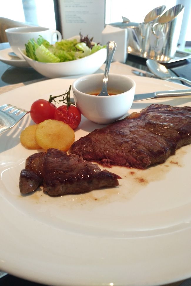 そして名物の肉っすね。少し硬めですが美味しかったです