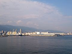 ポートアイランドから見た神戸の町。１０日は仕事で大阪と神戸に滞在。