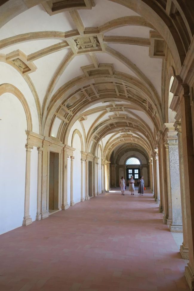 修道院らしい、ゆったりとした時間が流れています。<br /><br />心が落ち着きます～