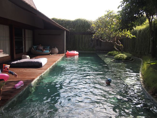 とにかくプールは広くて言うことなしっす