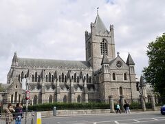 クライスト・チャーチ大聖堂。
Christchurch ではなくChrist Church なのね。